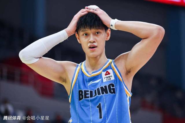 基里安·墨菲谈《奥本海默》趣事 练几个月写公式 2023-07-19 日前，演员基里安·墨菲谈到在拍摄电影《奥本海默》时的趣事，并解答了一些影迷的疑问。