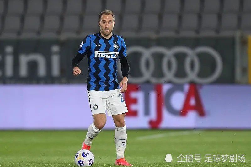 高分IP电影《小说之神》发特辑 桥本环奈搞怪出镜 2020-04-03 日前，佐藤大树与桥本环奈担任双主演的电影《小说之神》发布幕后特辑。